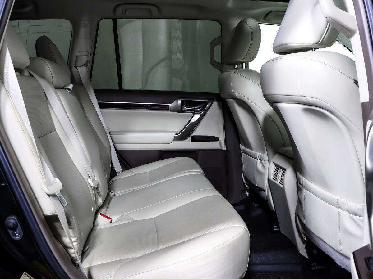 Lexus GX с пробегом — 2017 год. Фото: #13