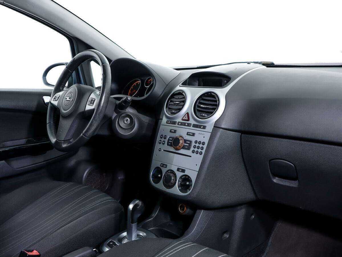 Opel Corsa с пробегом — 2008 год. Фото: #8