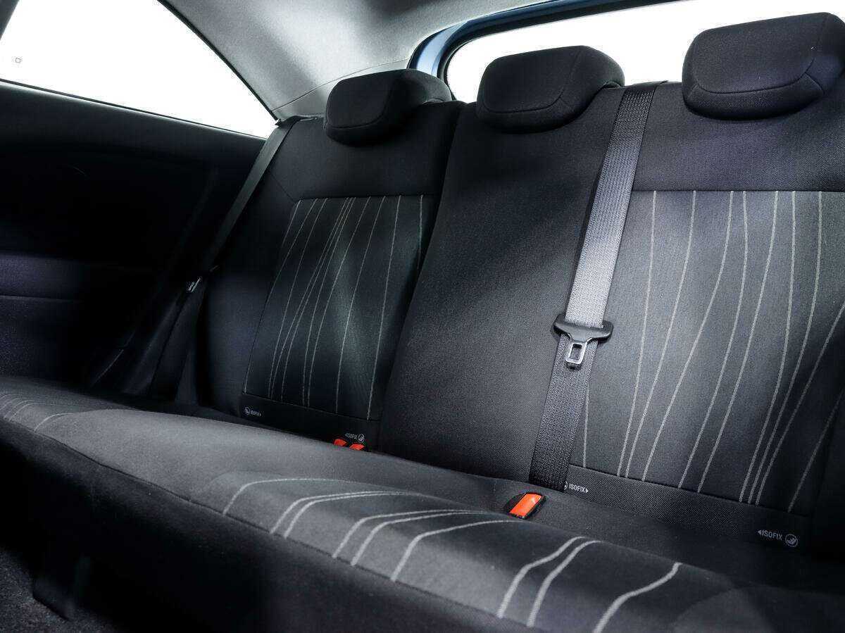 Opel Corsa с пробегом — 2008 год. Фото: #10