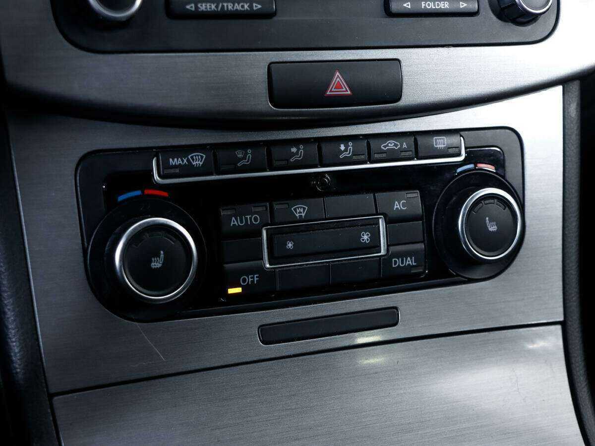 Volkswagen Passat с пробегом — 2011 год. Фото: #15