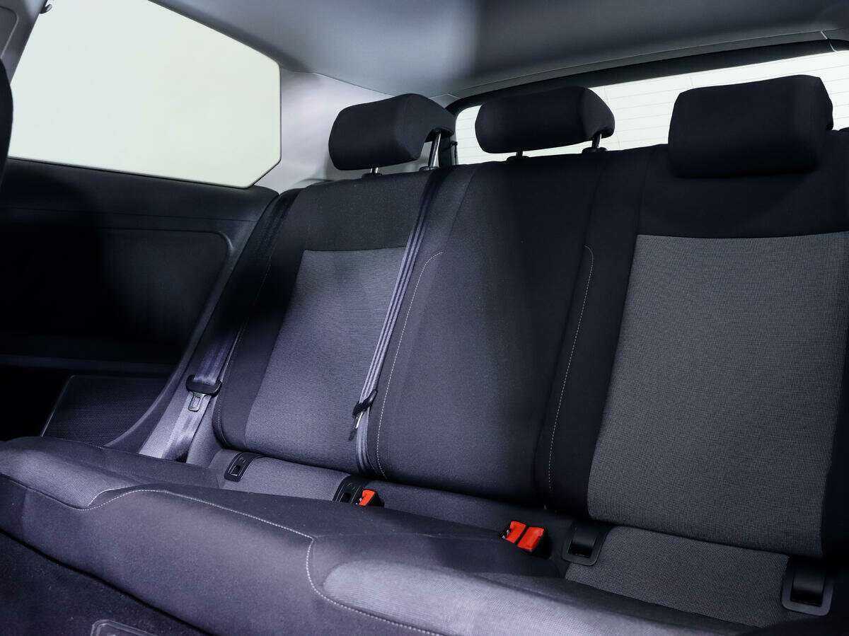 Volkswagen Golf с пробегом — 2013 год. Фото: #10