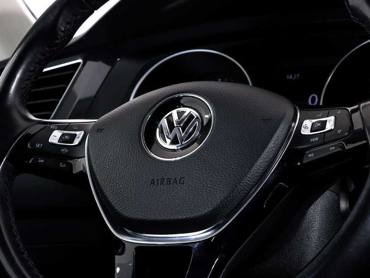 Volkswagen Tiguan с пробегом — 2020 год. Фото: #12