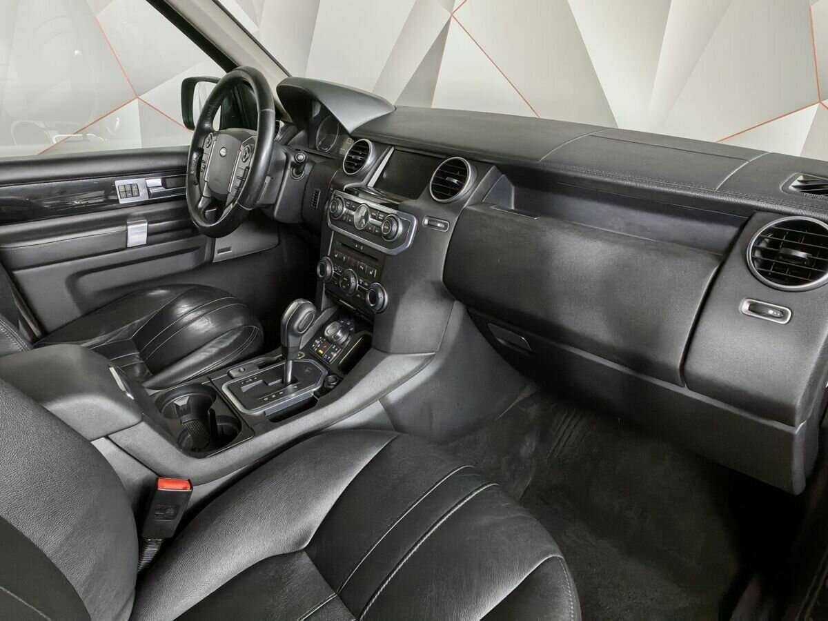 Land Rover Discovery с пробегом — 2010 год. Фото: #8