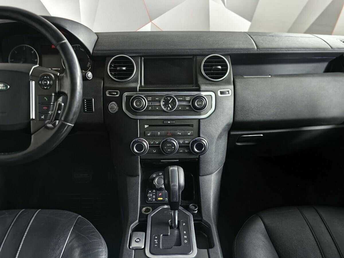 Land Rover Discovery с пробегом — 2010 год. Фото: #10