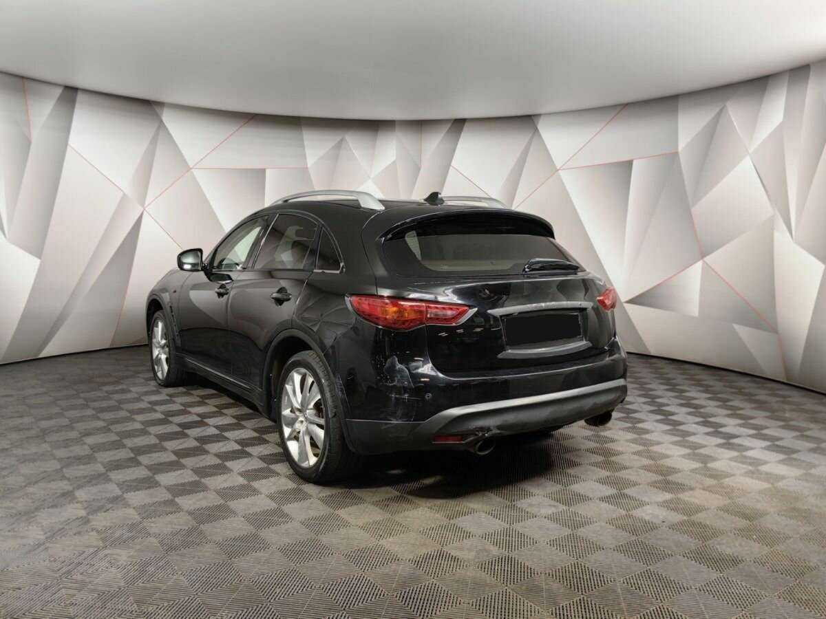 Infiniti FX с пробегом — 2010 год. Фото: #3