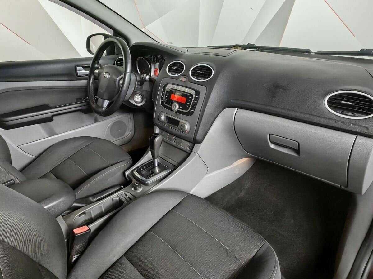 Ford Focus с пробегом — 2009 год. Фото: #9