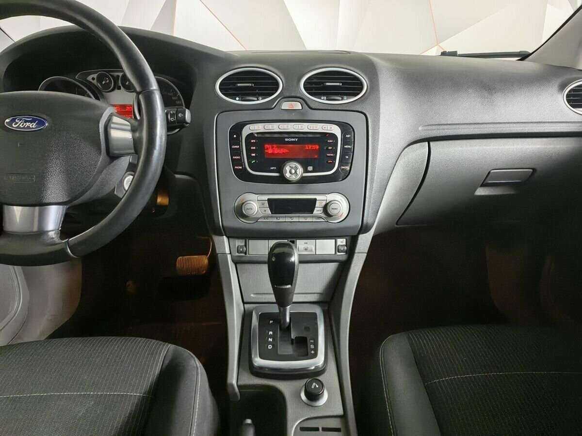 Ford Focus с пробегом — 2009 год. Фото: #11