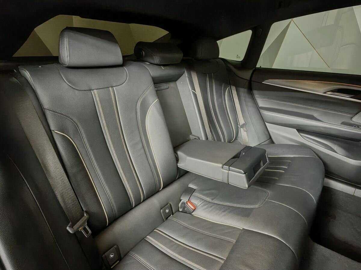 BMW 6 серии с пробегом — 2019 год. Фото: #12