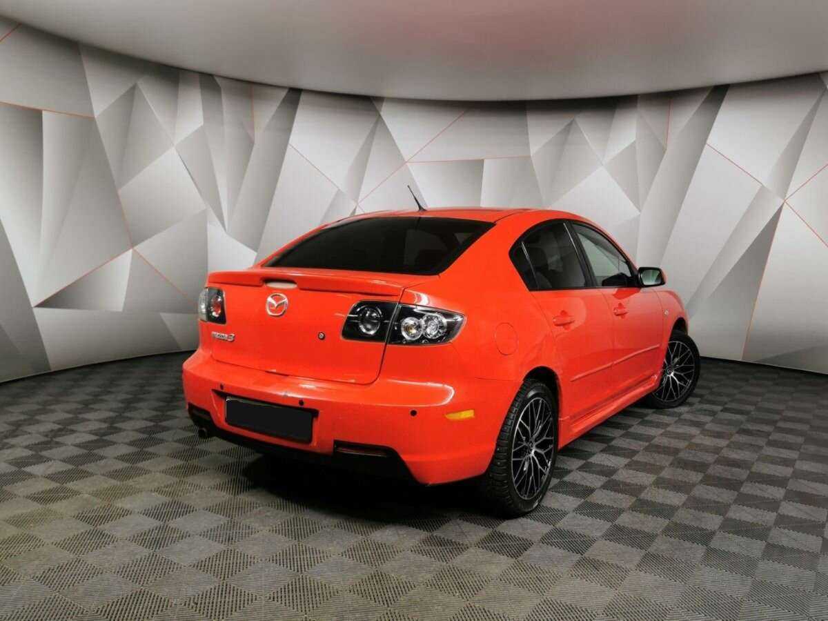 Mazda 3 с пробегом — 2008 год. Фото: #1