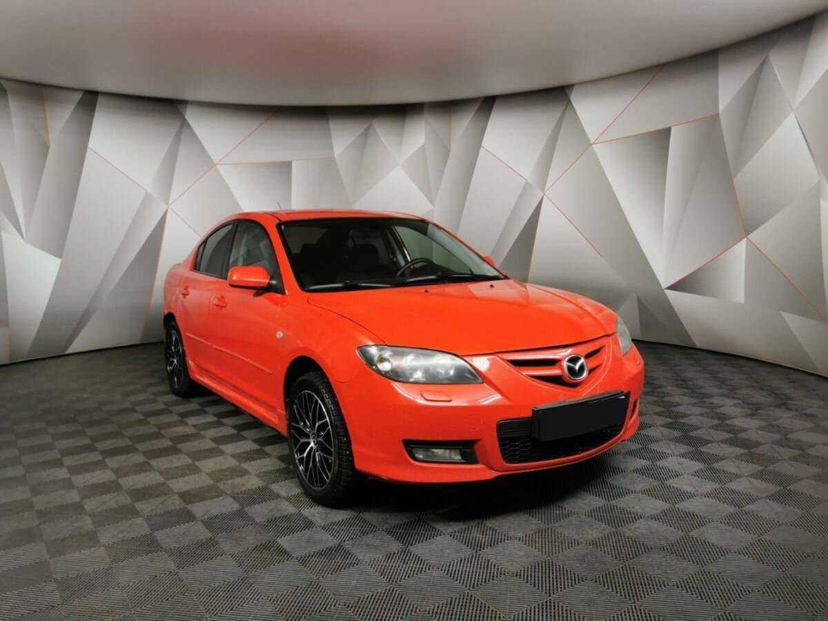Mazda 3 с пробегом — 2008 год. Фото: #2