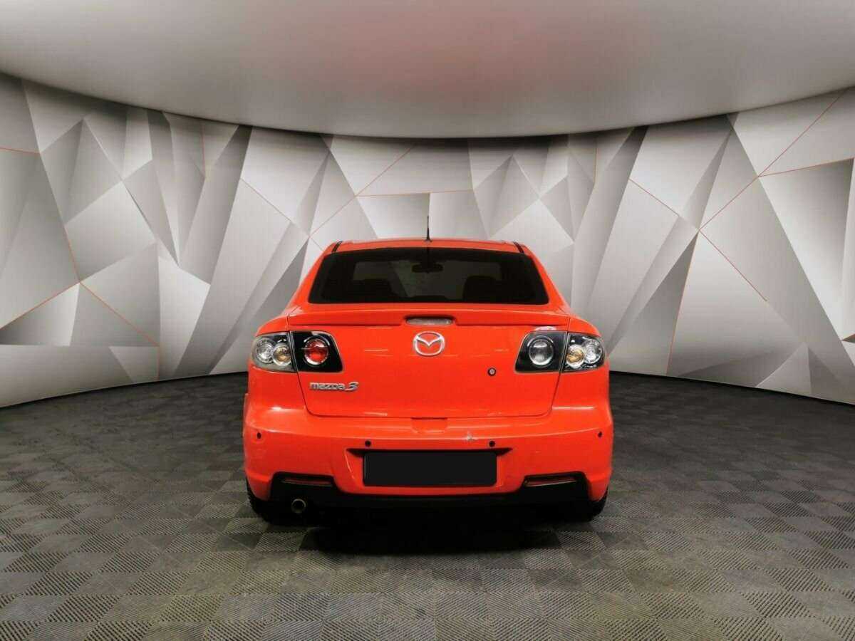 Mazda 3 с пробегом — 2008 год. Фото: #7