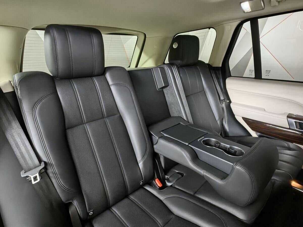 Land Rover Range Rover с пробегом — 2014 год. Фото: #14