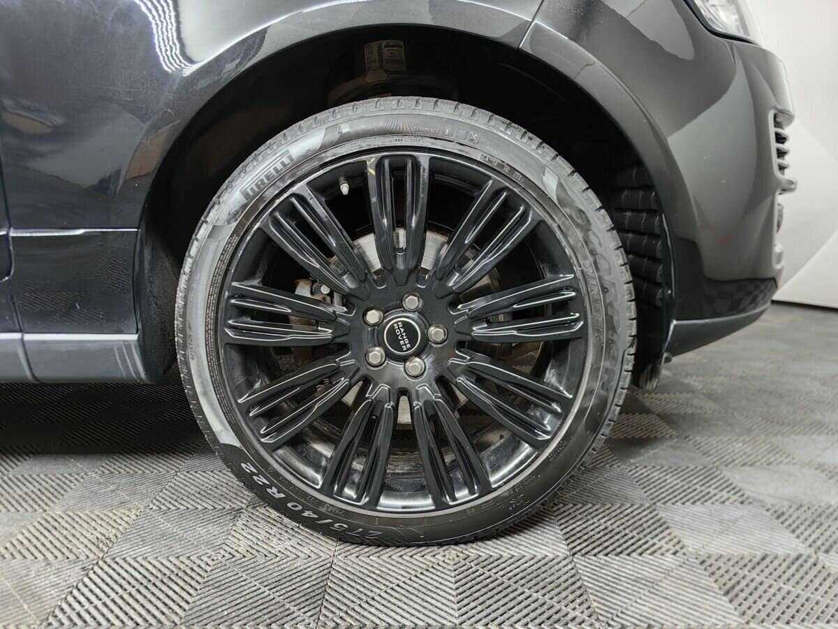 Land Rover Range Rover с пробегом — 2014 год. Фото: #17