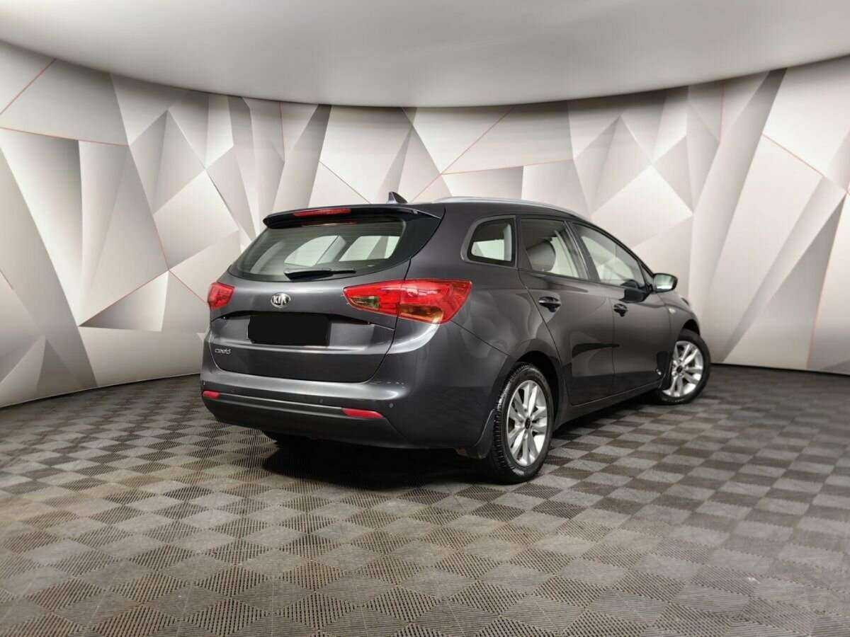 Kia Ceed с пробегом — 2017 год. Фото: #1