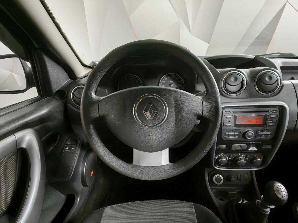 Renault Duster с пробегом — 2012 год. Фото: #14