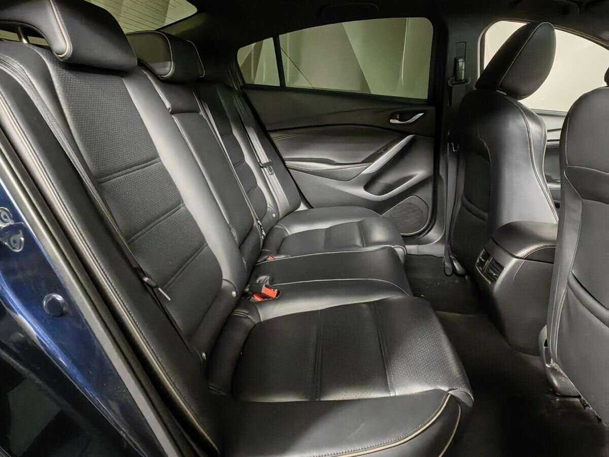 Mazda 6 с пробегом — 2017 год. Фото: #11