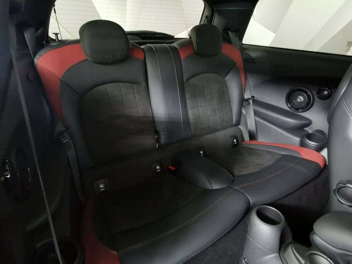 Mini Hatch с пробегом — 2018 год. Фото: #11