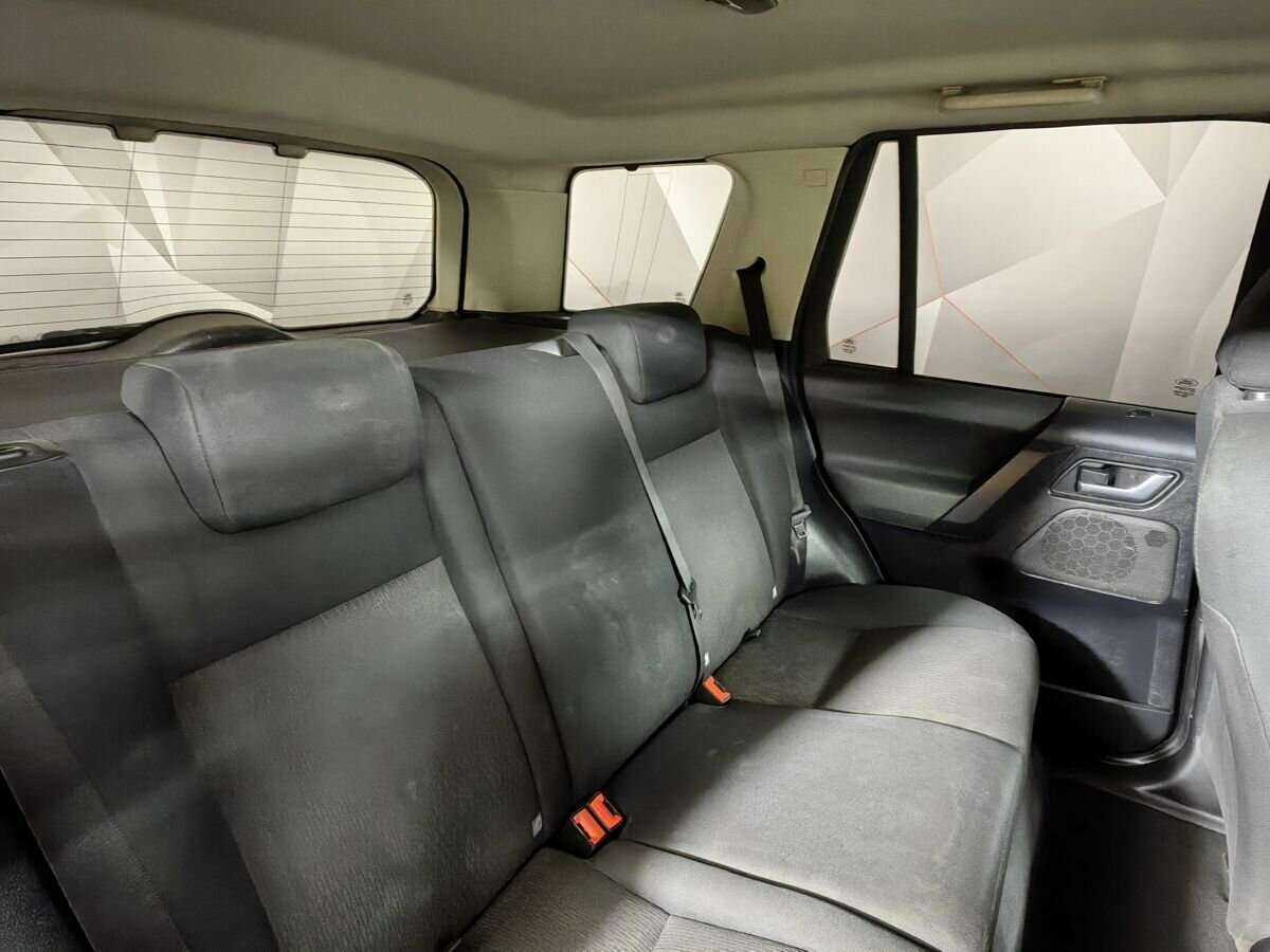 Land Rover Freelander с пробегом — 2011 год. Фото: #10