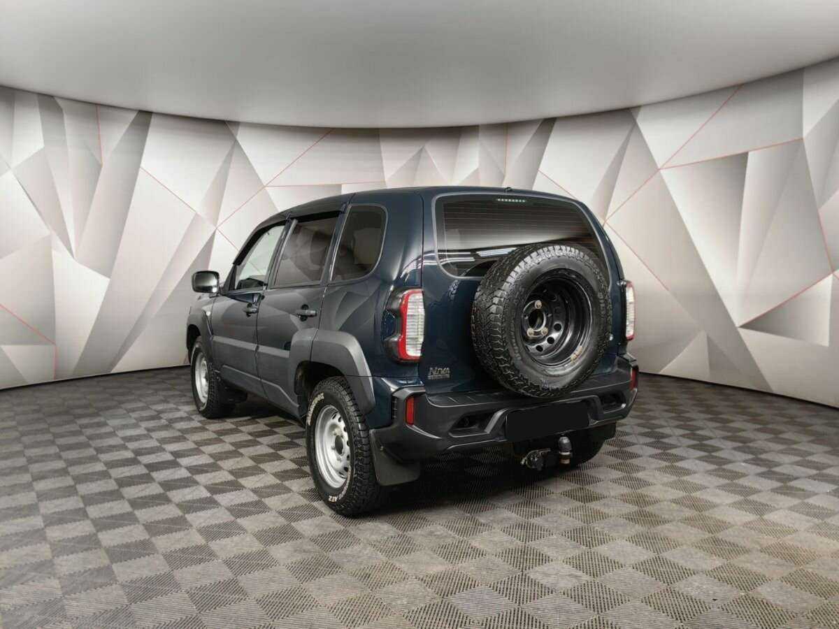 Lada (ВАЗ) Niva с пробегом — 2022 год. Фото: #3