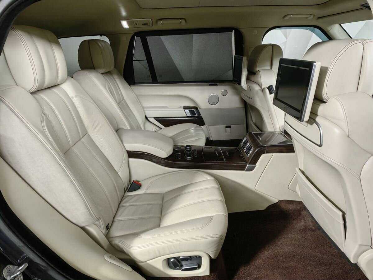 Land Rover Range Rover с пробегом — 2014 год. Фото: #11