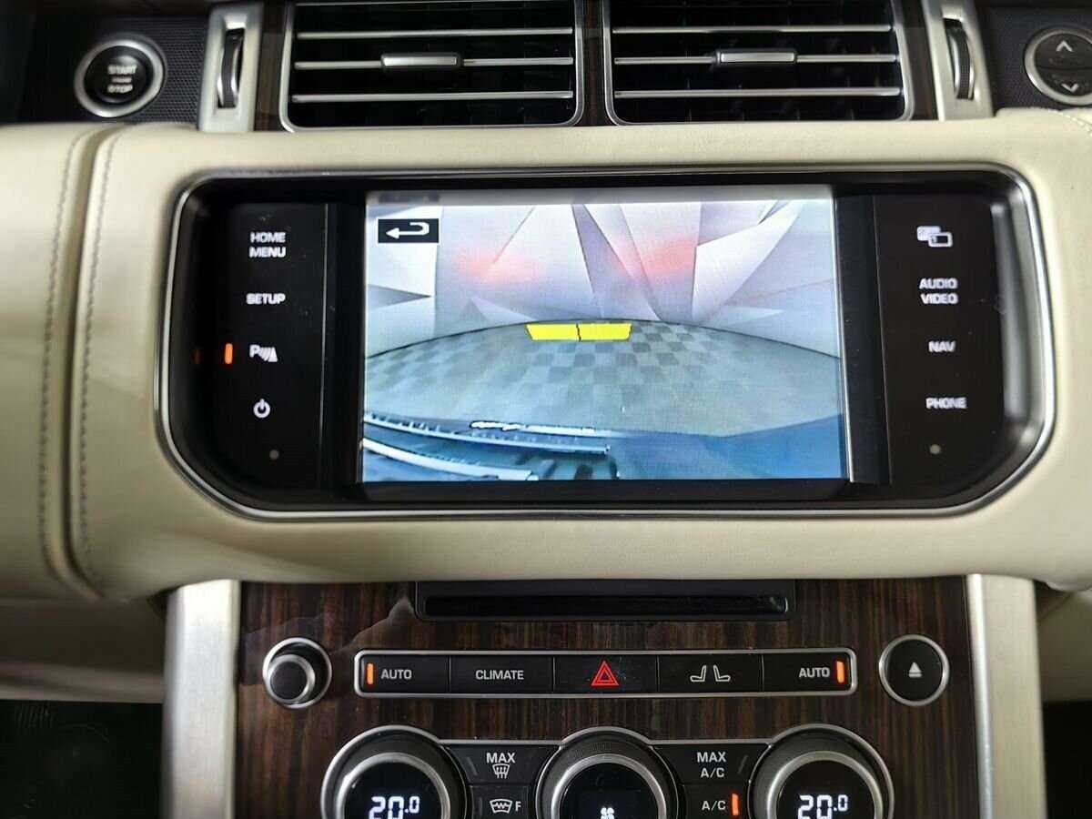 Land Rover Range Rover с пробегом — 2014 год. Фото: #14