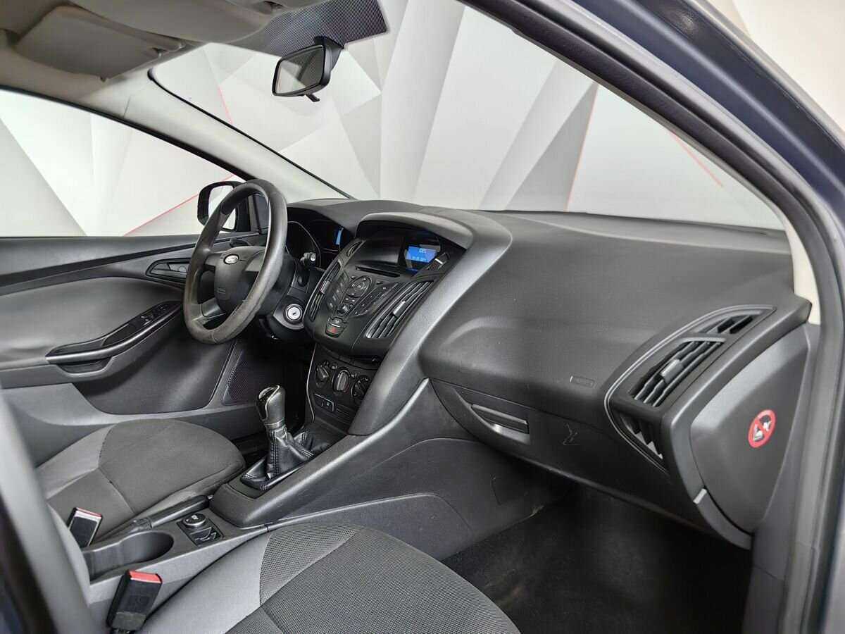 Ford Focus с пробегом — 2012 год. Фото: #8