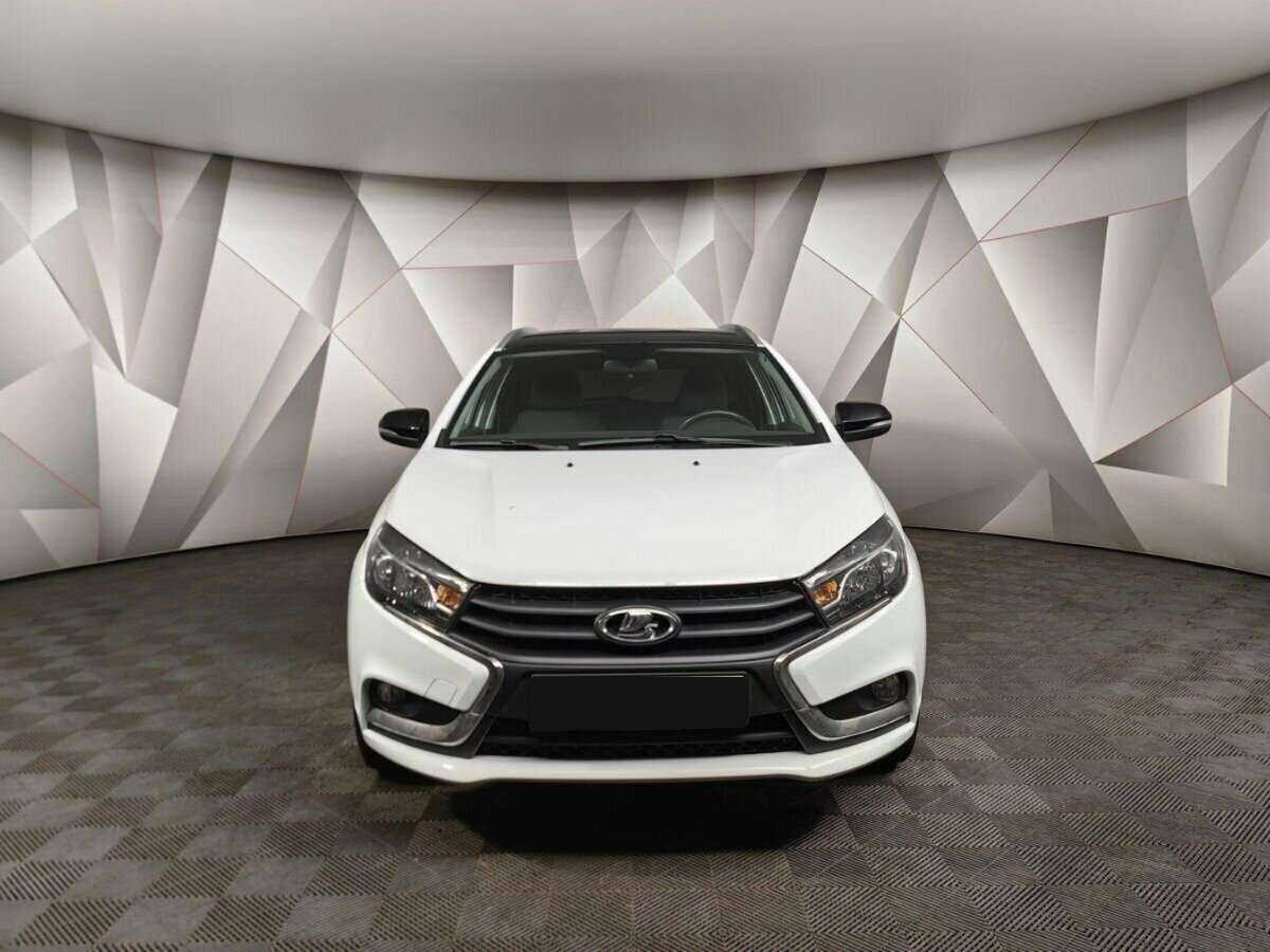Lada (ВАЗ) Vesta с пробегом — 2021 год. Фото: #6