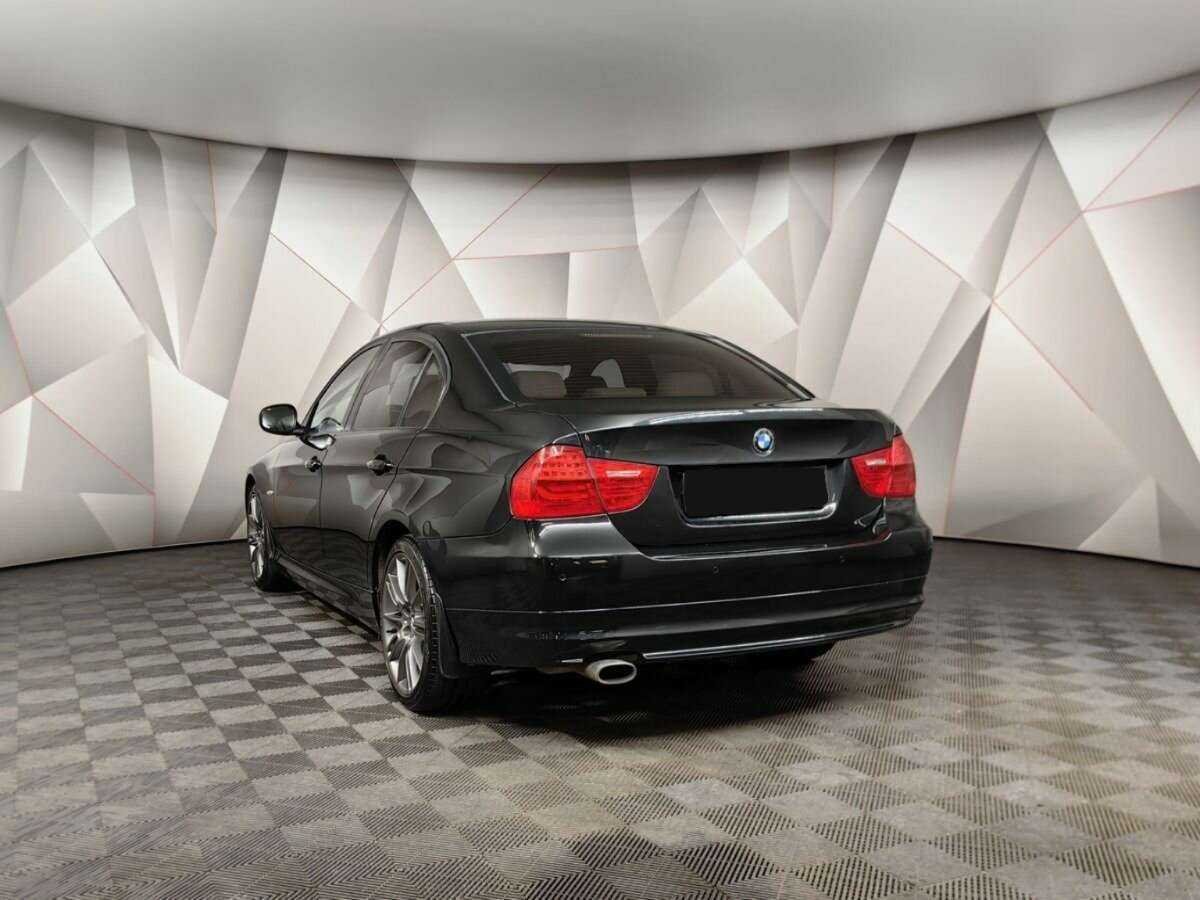 BMW 3 серии с пробегом — 2010 год. Фото: #3