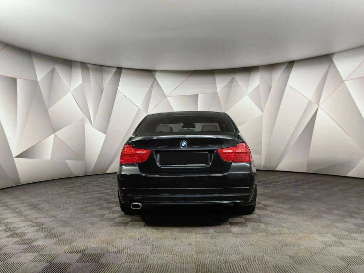 BMW 3 серии с пробегом — 2010 год. Фото: #7