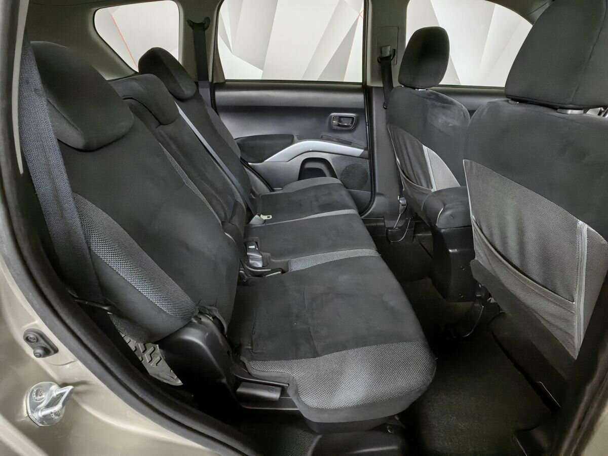 Mitsubishi Outlander с пробегом — 2008 год. Фото: #10