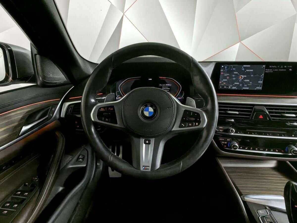 BMW 5 серии с пробегом — 2019 год. Фото: #14