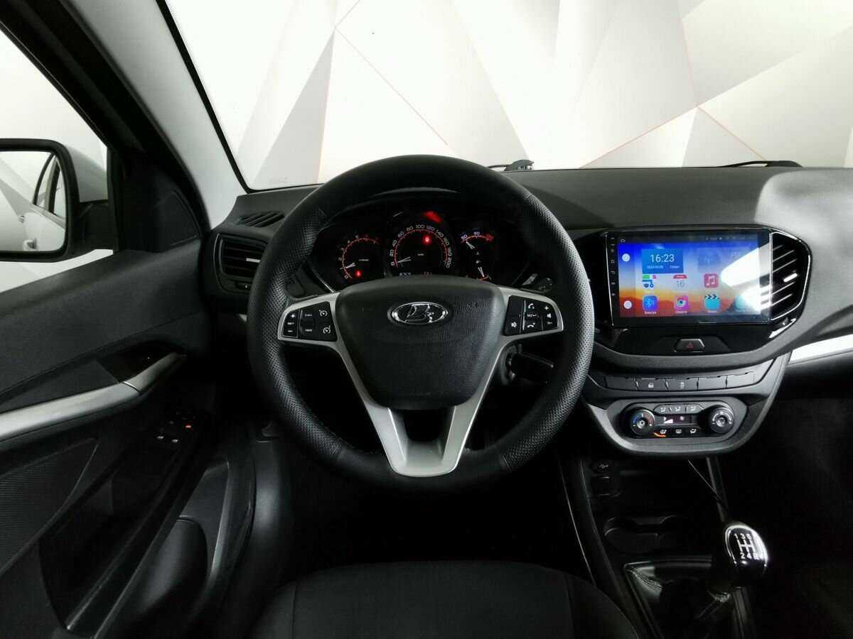 Lada (ВАЗ) Vesta с пробегом — 2018 год. Фото: #14