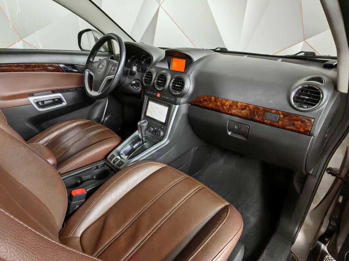 Opel Antara с пробегом — 2015 год. Фото: #8