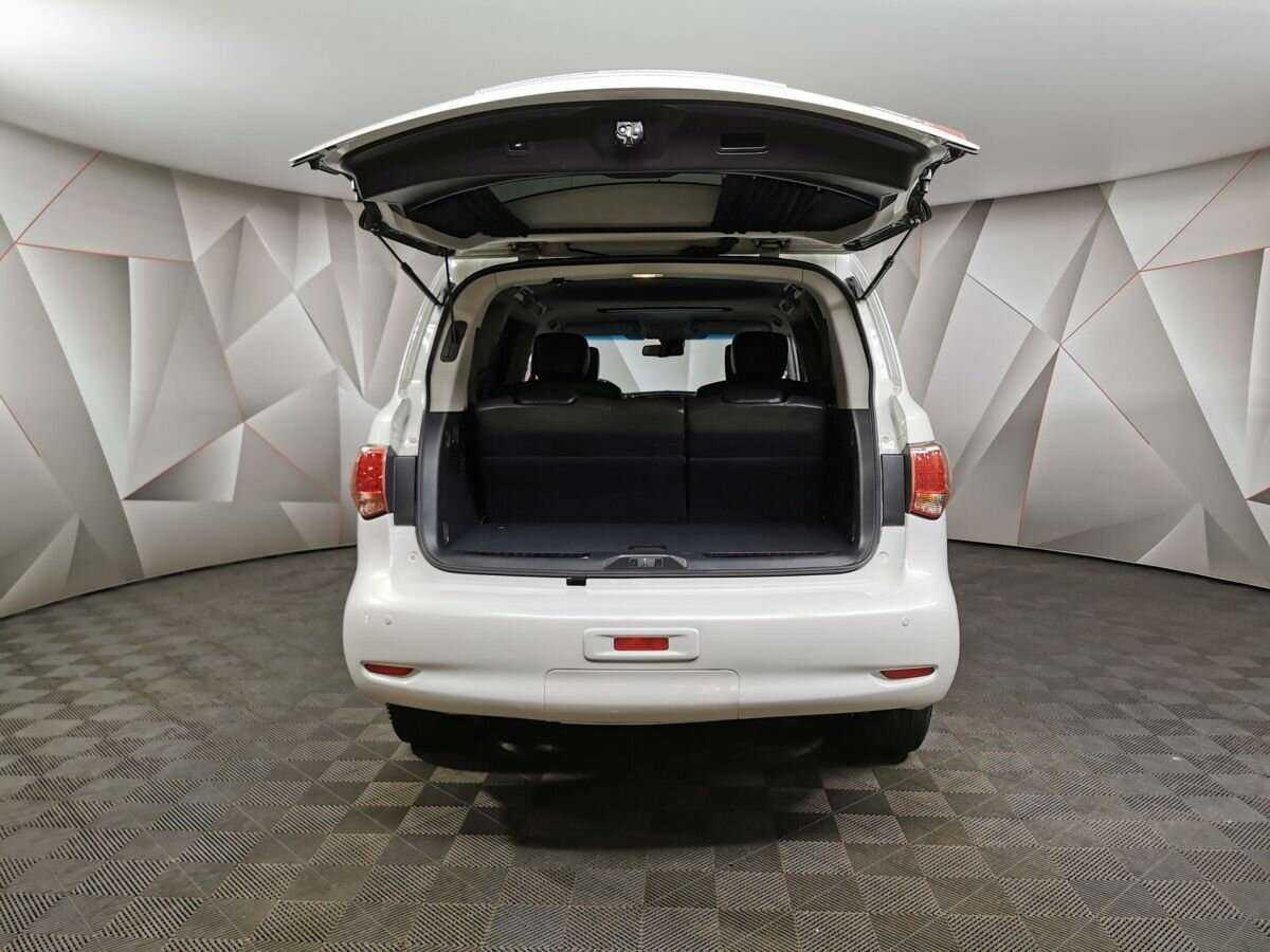 Infiniti QX56 с пробегом — 2012 год. Фото: #16