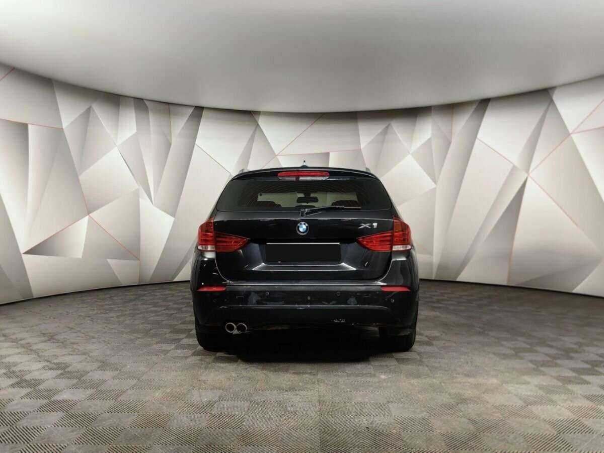 BMW X1 с пробегом — 2010 год. Фото: #7