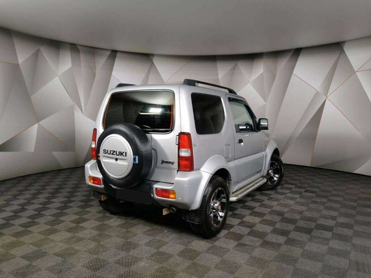 Suzuki Jimny с пробегом — 2011 год. Фото: #1