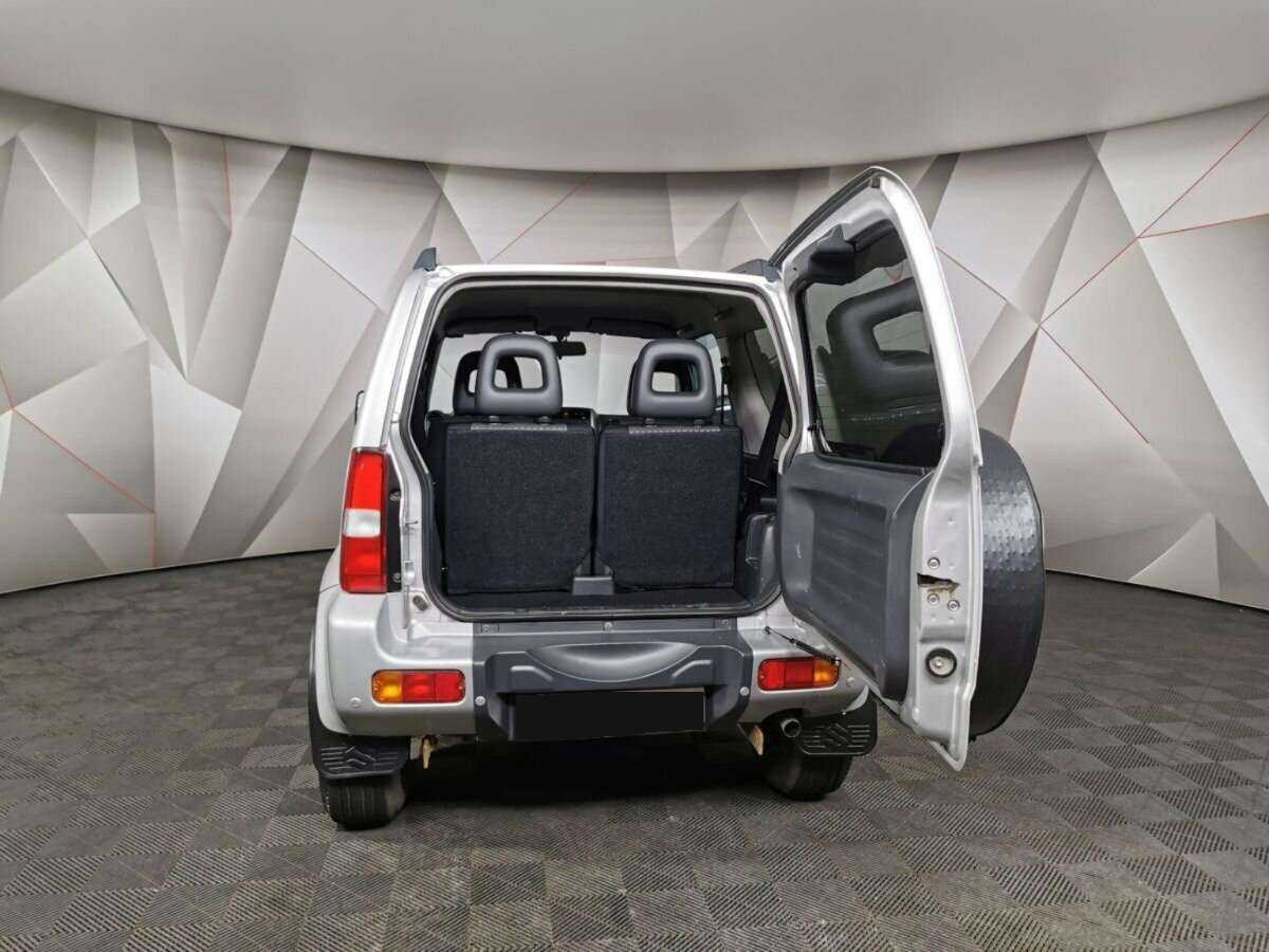 Suzuki Jimny с пробегом — 2011 год. Фото: #16