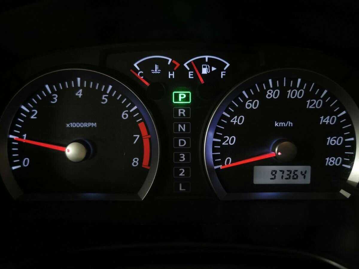 Suzuki Jimny с пробегом — 2011 год. Фото: #17