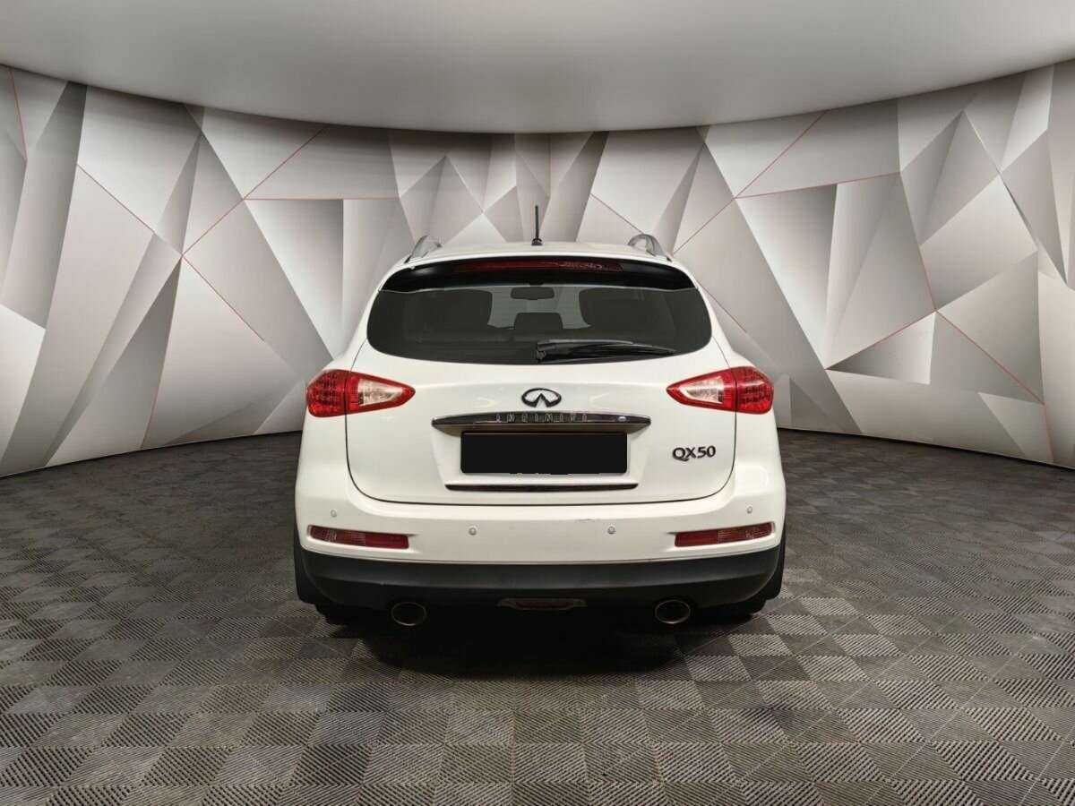 Infiniti QX50 с пробегом — 2014 год. Фото: #7