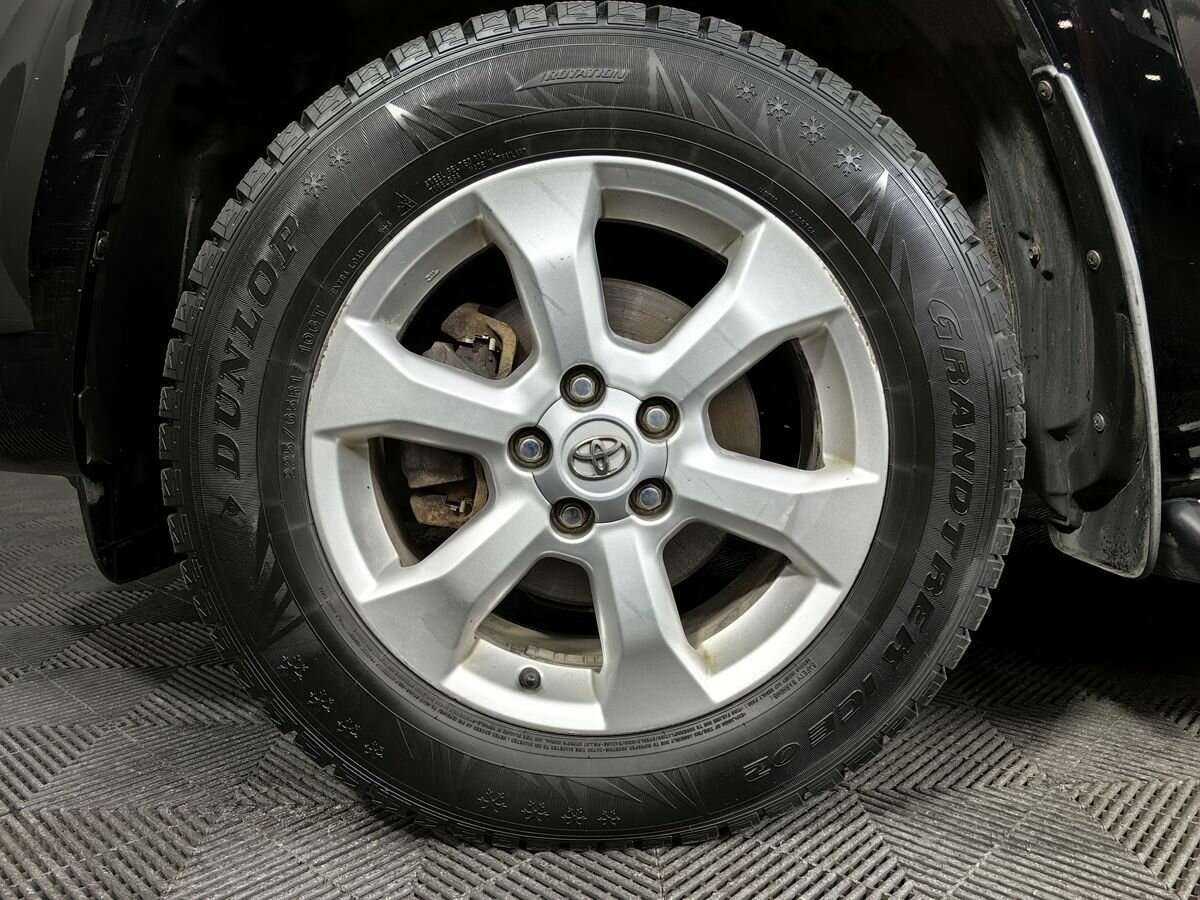 Toyota RAV4 с пробегом — 2010 год. Фото: #8
