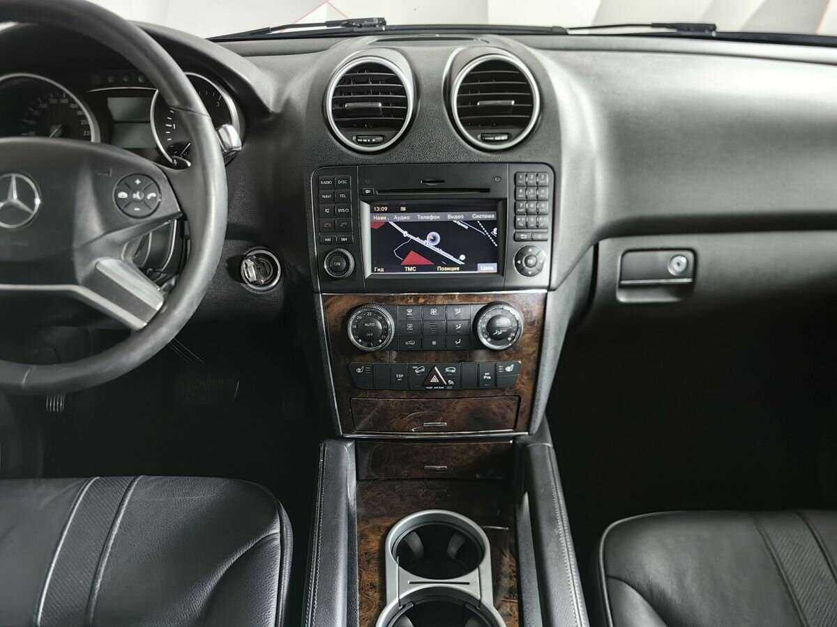 Mercedes-Benz M-Класс с пробегом — 2010 год. Фото: #10