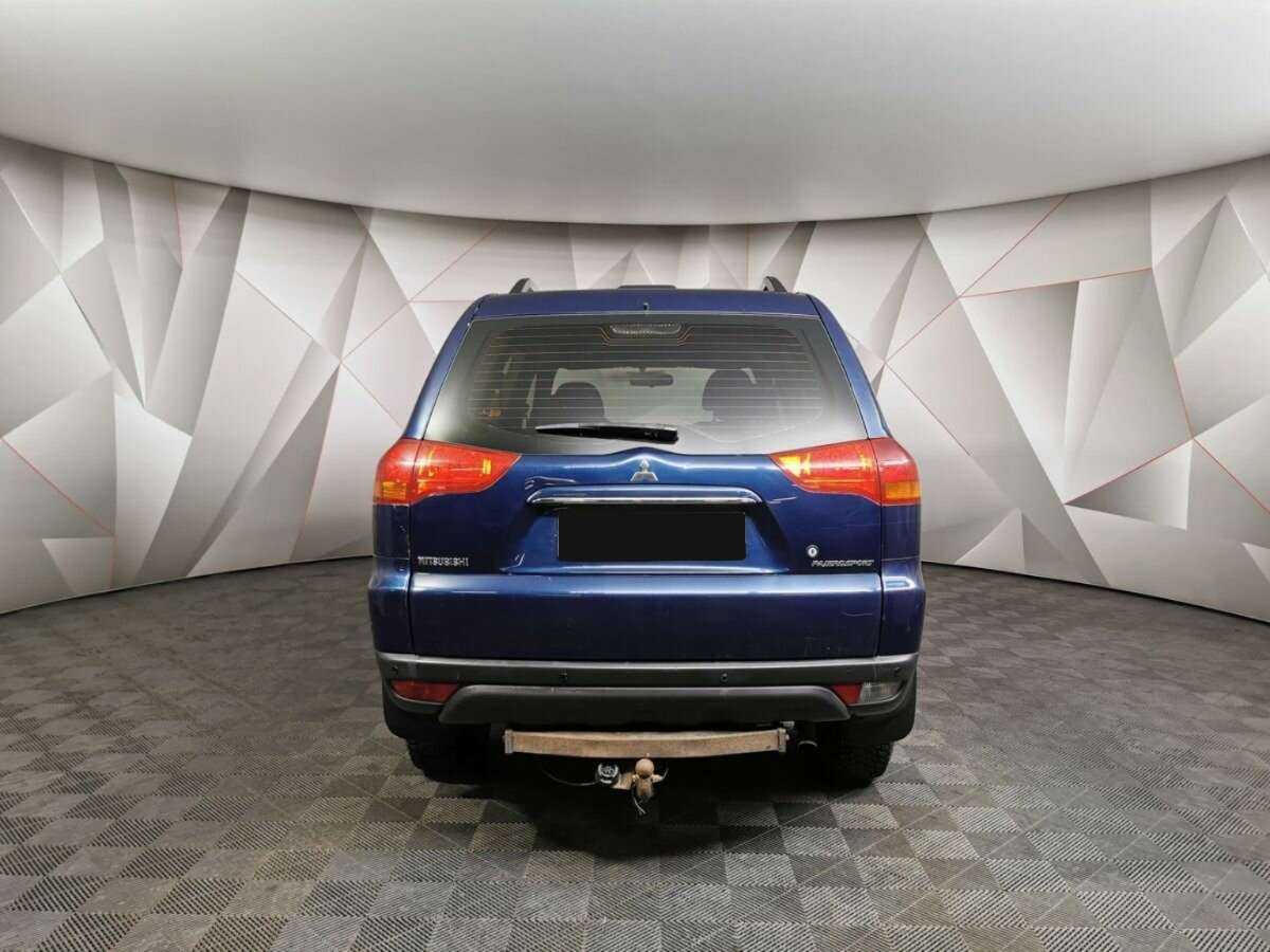 Mitsubishi Pajero Sport с пробегом — 2008 год. Фото: #7