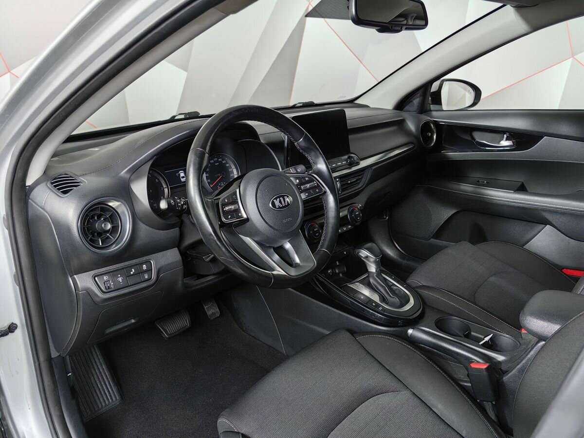 Kia Cerato с пробегом — 2019 год. Фото: #13