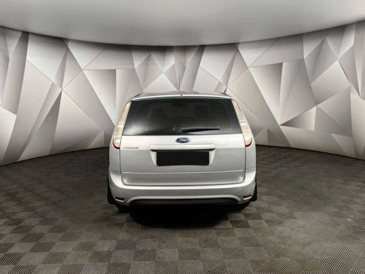 Ford Focus с пробегом — 2010 год. Фото: #7