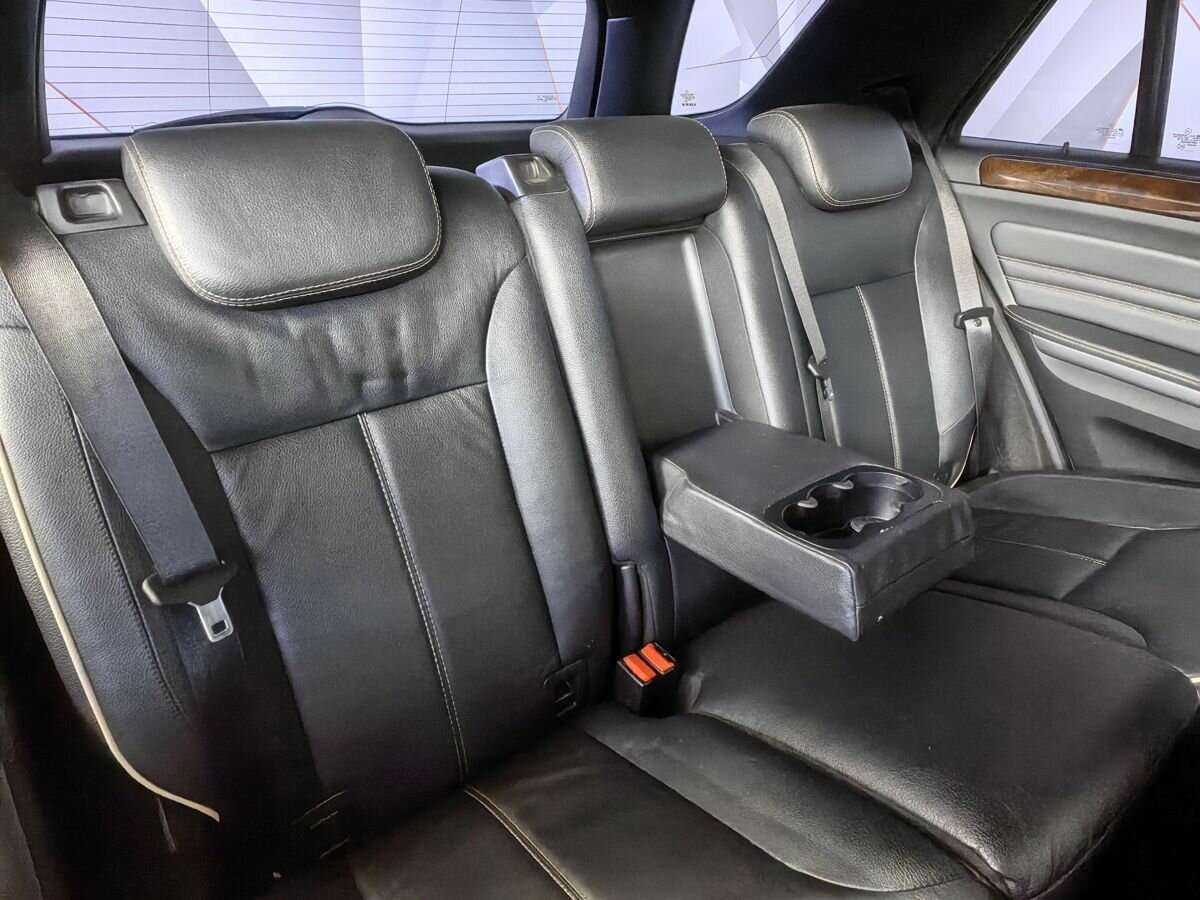 Mercedes-Benz M-Класс с пробегом — 2011 год. Фото: #12