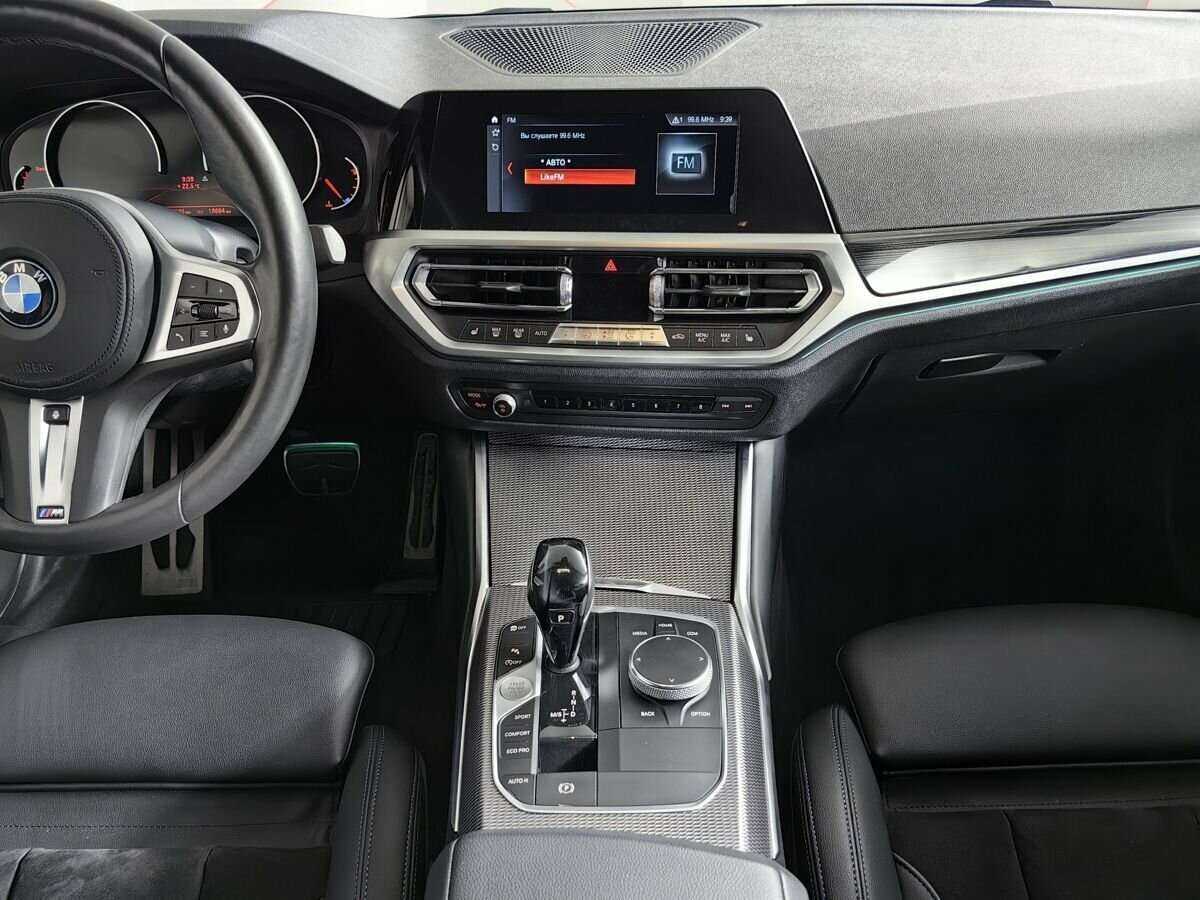 BMW 3 серии с пробегом — 2020 год. Фото: #10