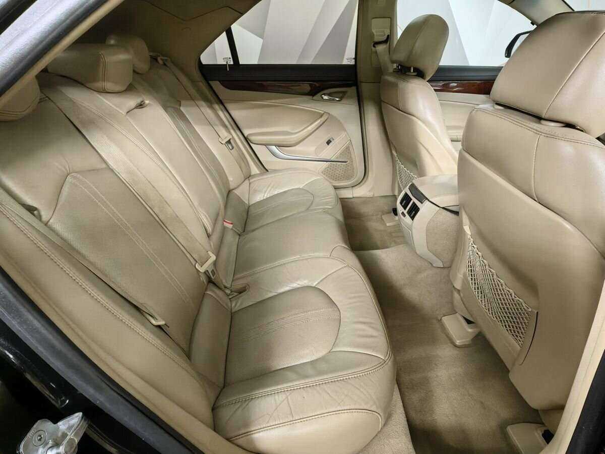 Cadillac CTS с пробегом — 2009 год. Фото: #11