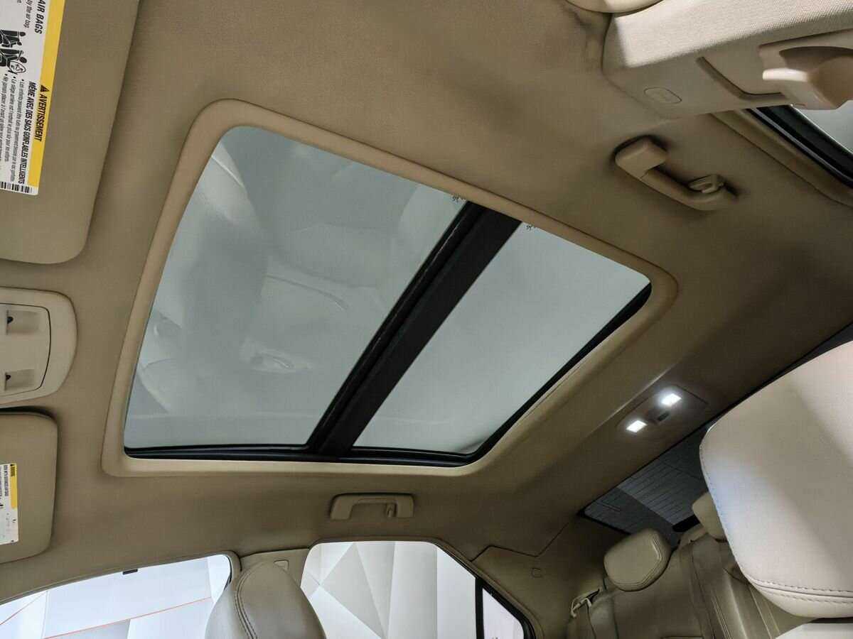 Cadillac CTS с пробегом — 2009 год. Фото: #17