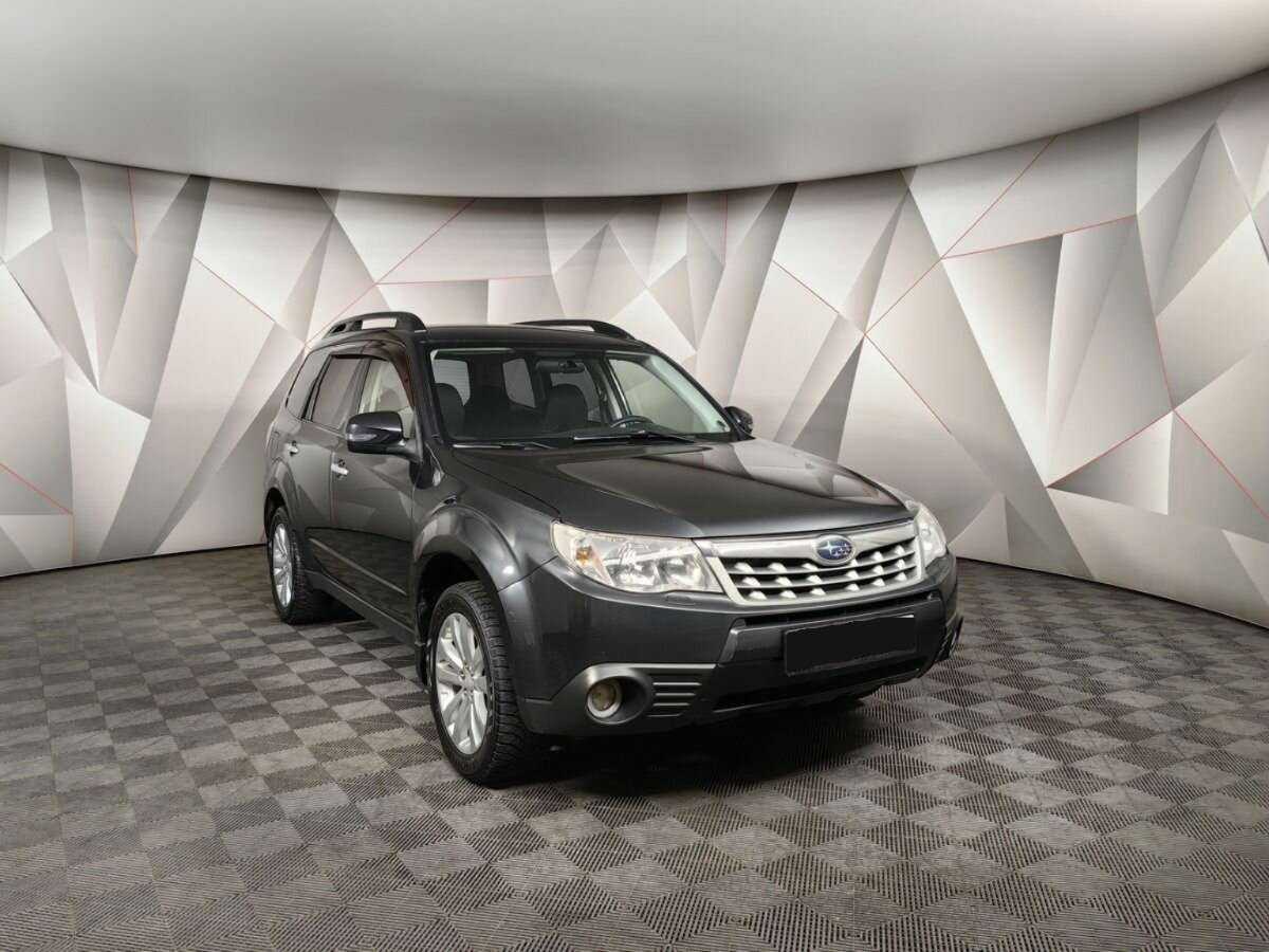 Subaru Forester с пробегом — 2012 год. Фото: #2