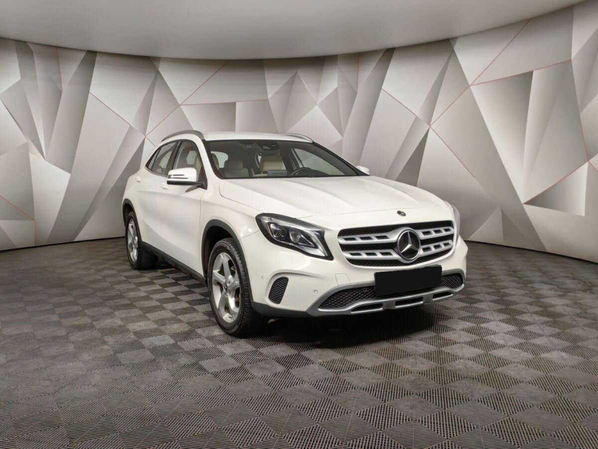 Mercedes-Benz GLA с пробегом — 2019 год. Фото: #2